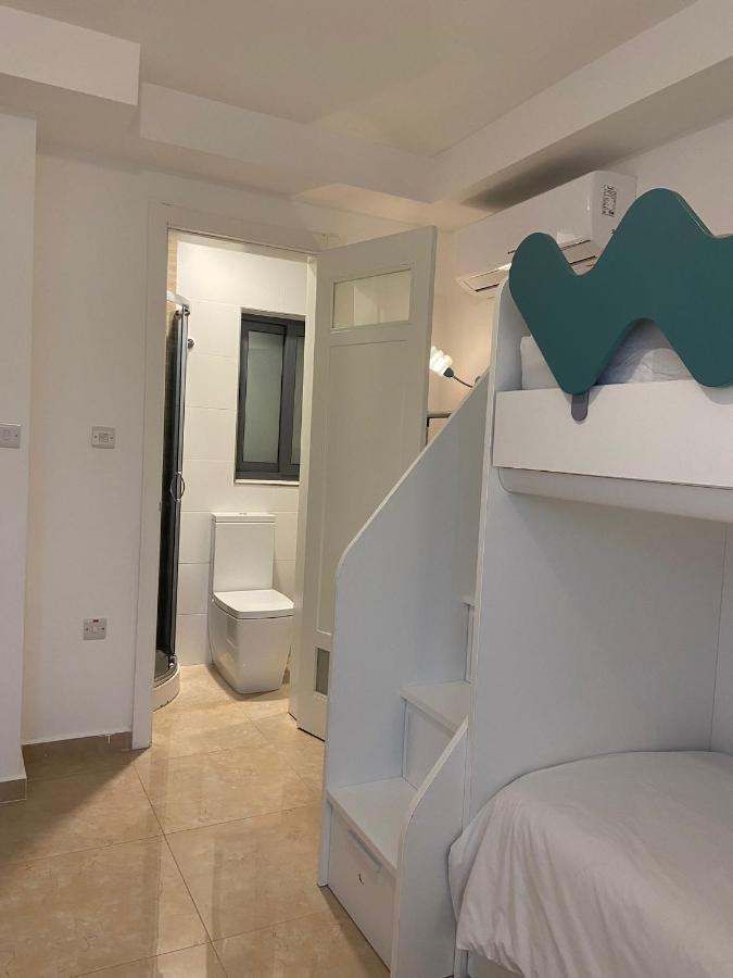 Cozy 2 Bedroom Apartment Near Seafront Gzira Extérieur photo