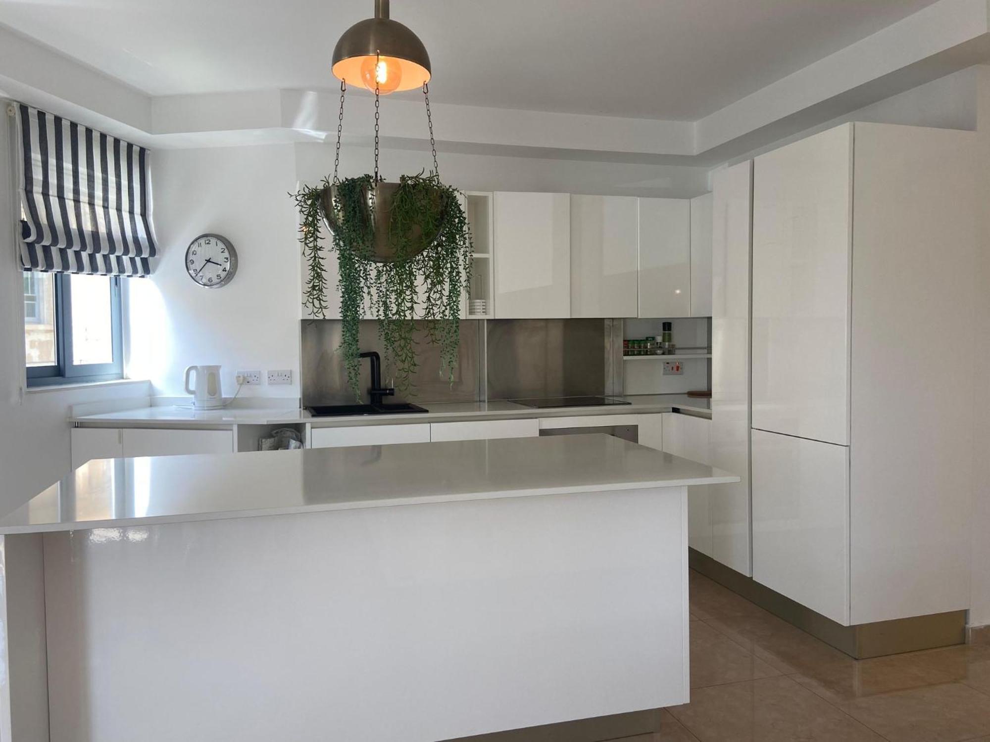Cozy 2 Bedroom Apartment Near Seafront Gzira Extérieur photo